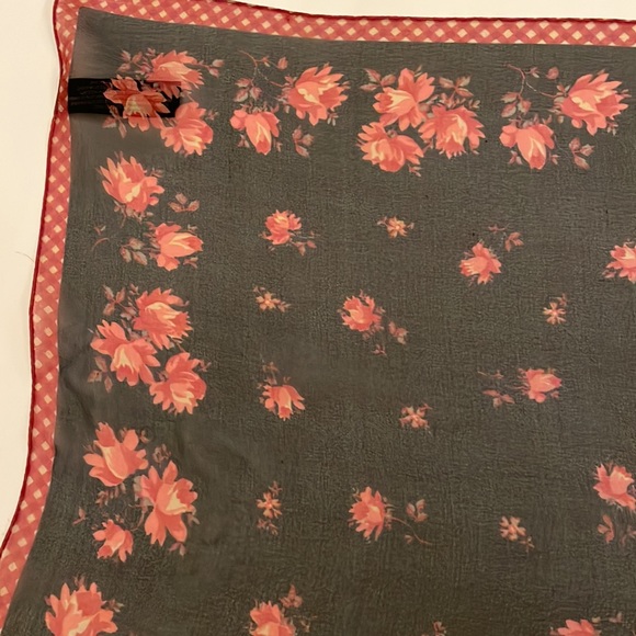 VINTAGE 90s RALPH LAUREN Black Cranberry Red and White Chiffon Square Scarf - Picture 4 of 9